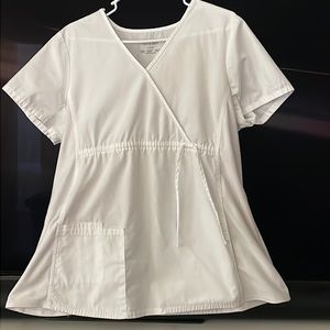Maternity scrub top. White. Size large.